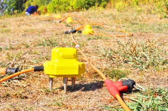 Телеметрические сейсмостанции Телсс-402 и Телсс-403